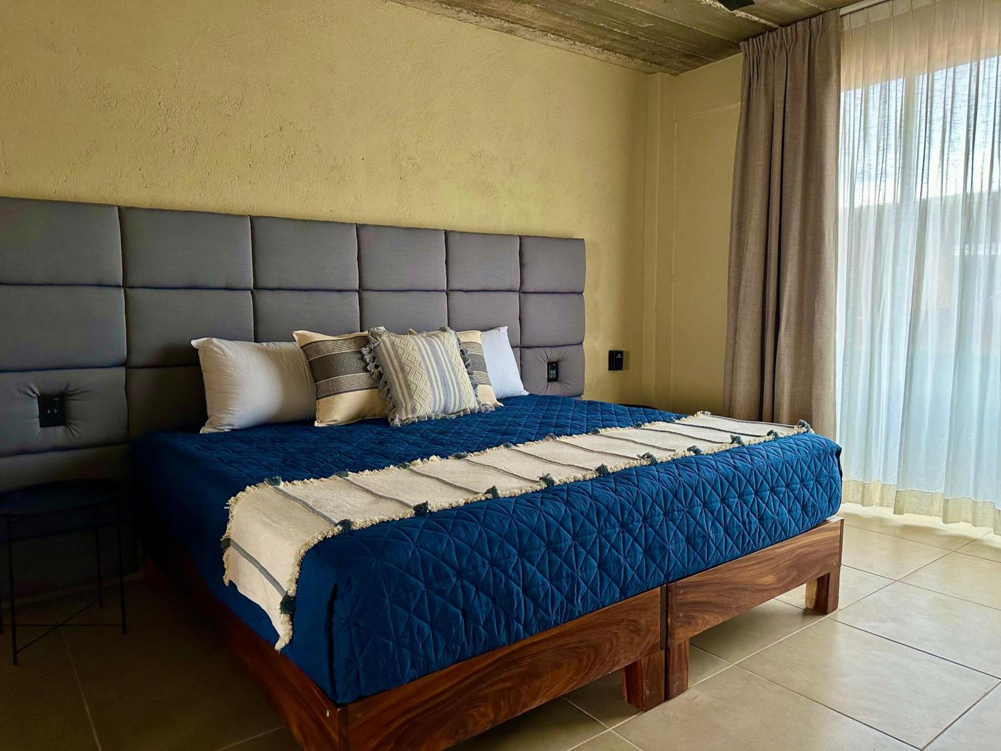 Lolitas Suites 303 Zihuatanejo Exterior foto